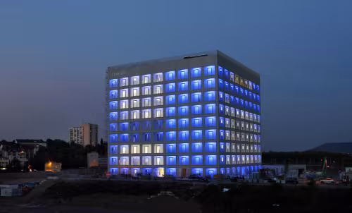 Stuttgart Municipal Library at night