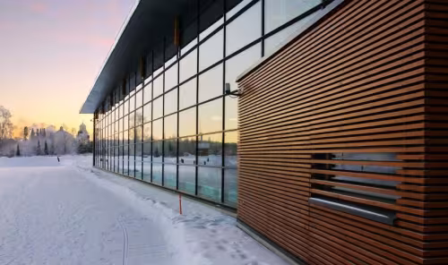 The library is located near by the Ylöjärvi church, seen on the left. -