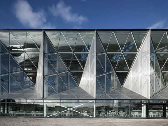 Culture Yard Side of building