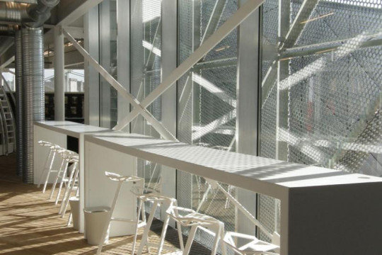 Culture Yard PC bar desk