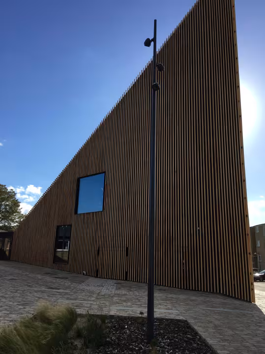 Tingbjerg, the back of the building