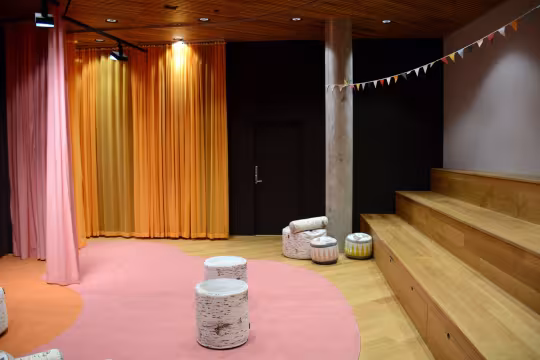 Story telling room