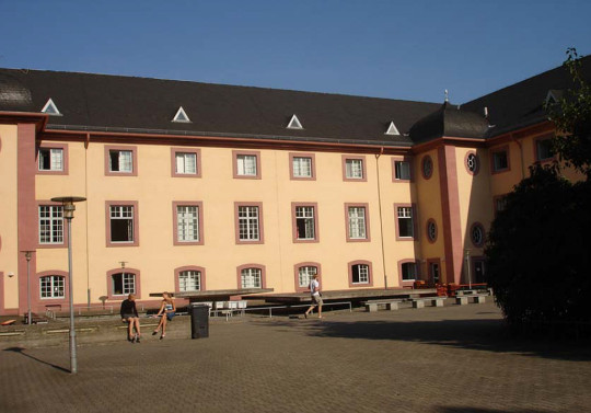 Schloss Schneckenhof West - exterior view, Wiew from the inner yard. Learning center is located on the 2nd floor.