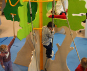 Climbing tree