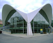 Front of the library, seen diagonally