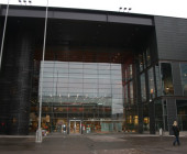 Leppävaara District Library, entrance