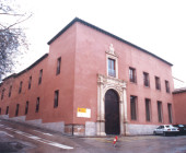 View of the principal entrace of the library