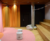 Story telling room